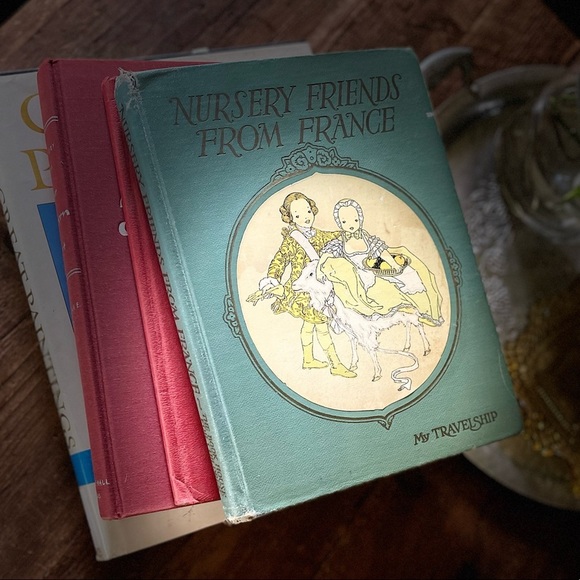 Rare First Edition 1925 Nursery Friends France hardcover coffee table children’s - Picture 6 of 10